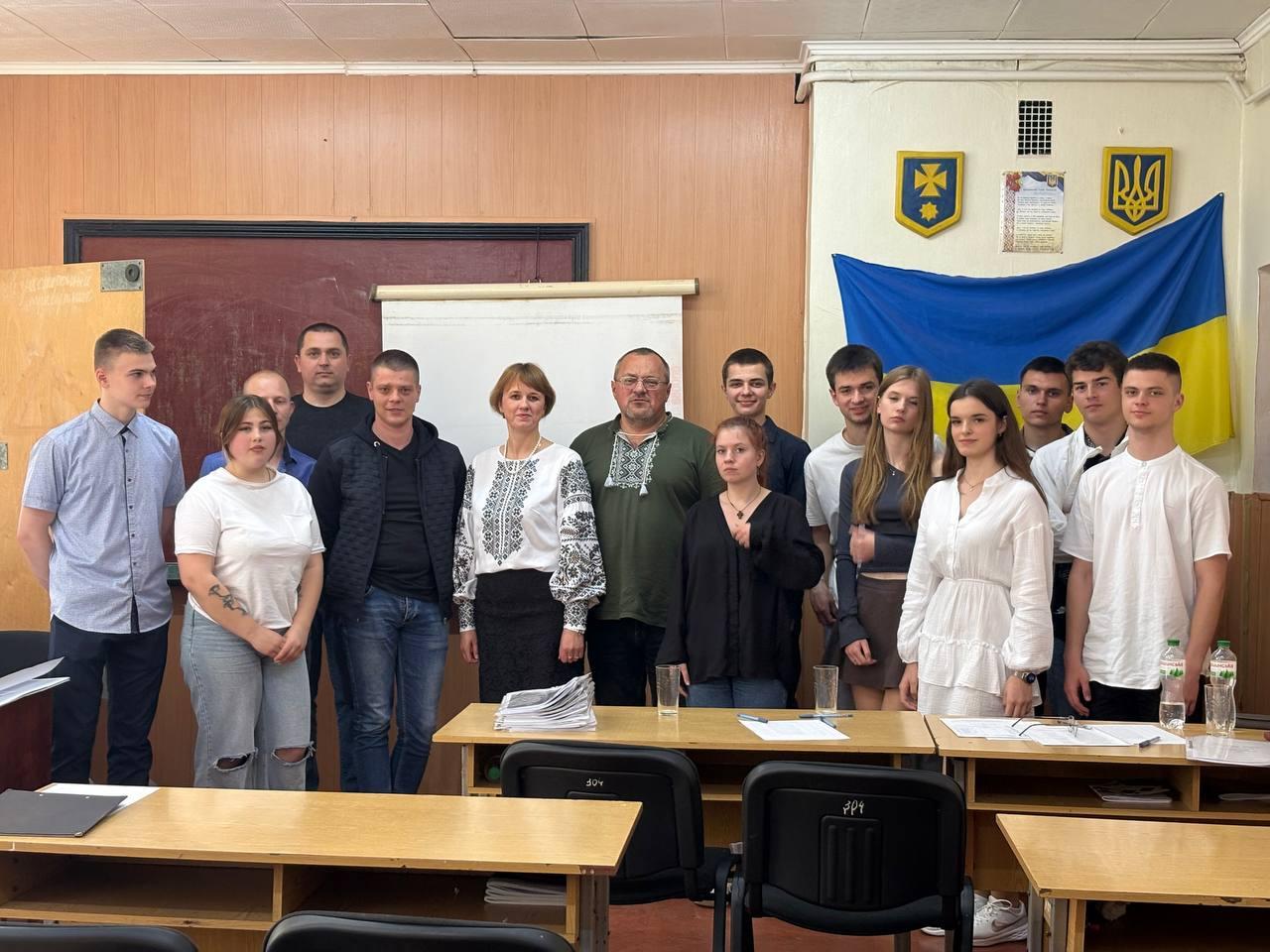 Захист курсового проєкту з дисципліни «Теплотехнічне обладнання» Студенти 3 курсу