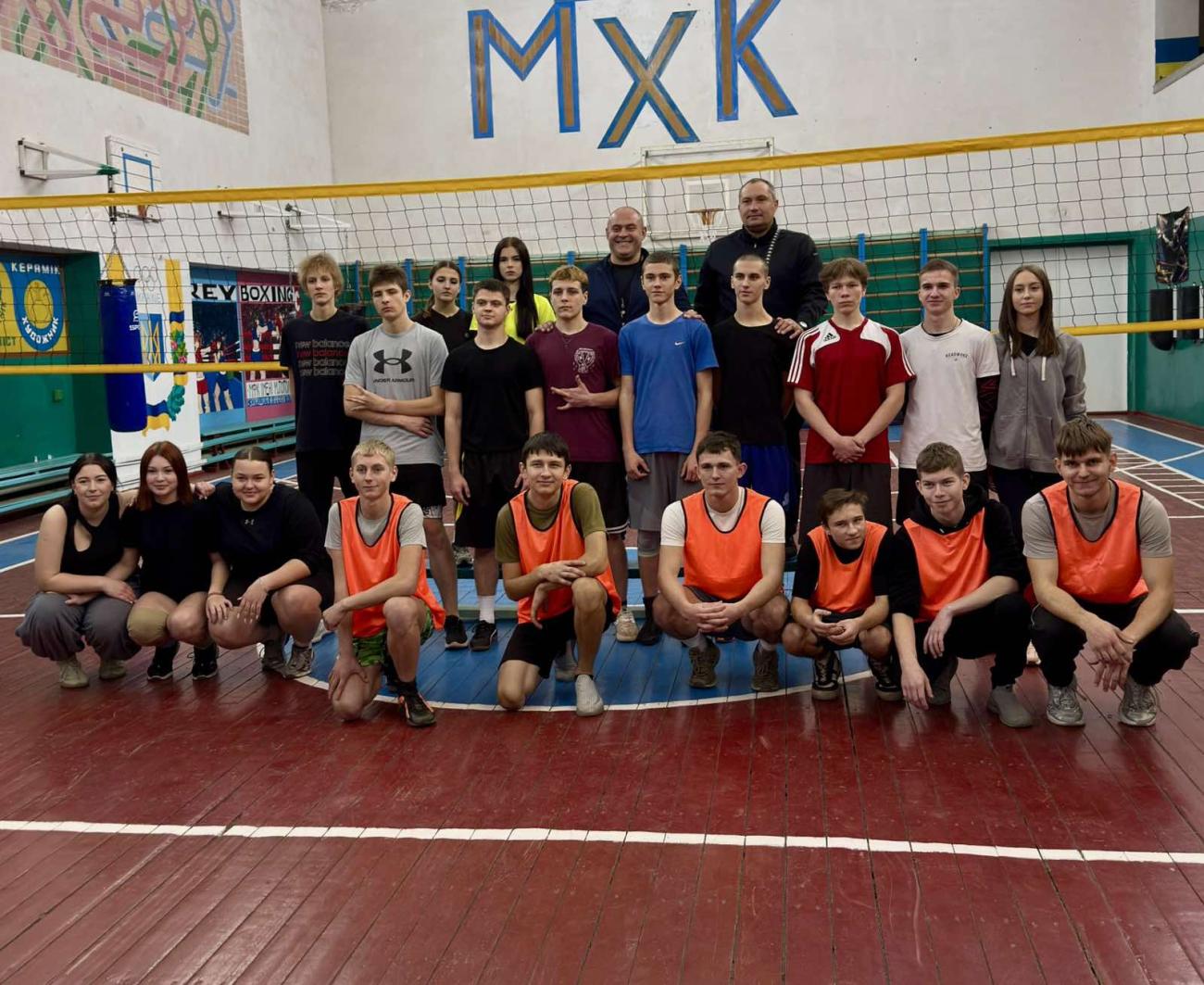  ХАРАКТЕР ПРОТИ ХАРАКТЕРУ