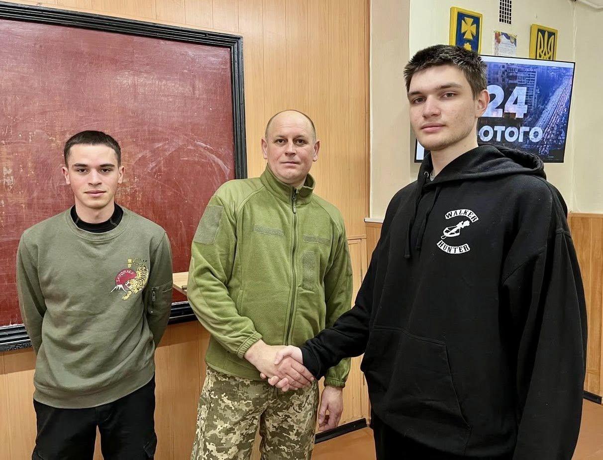 Наша зброя - знання!