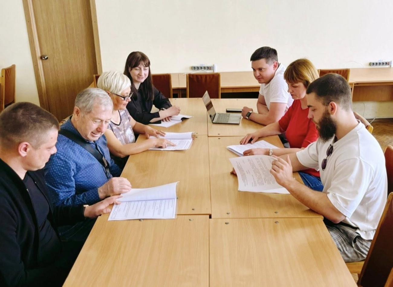 Змістовне фахове спілкування
